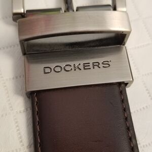 Dockers Brown Leather Belt Mens Sz 36/90 Silver Buckle 1 inch wide